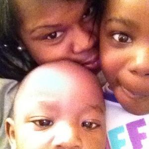 Meet your Posher, Jamesia